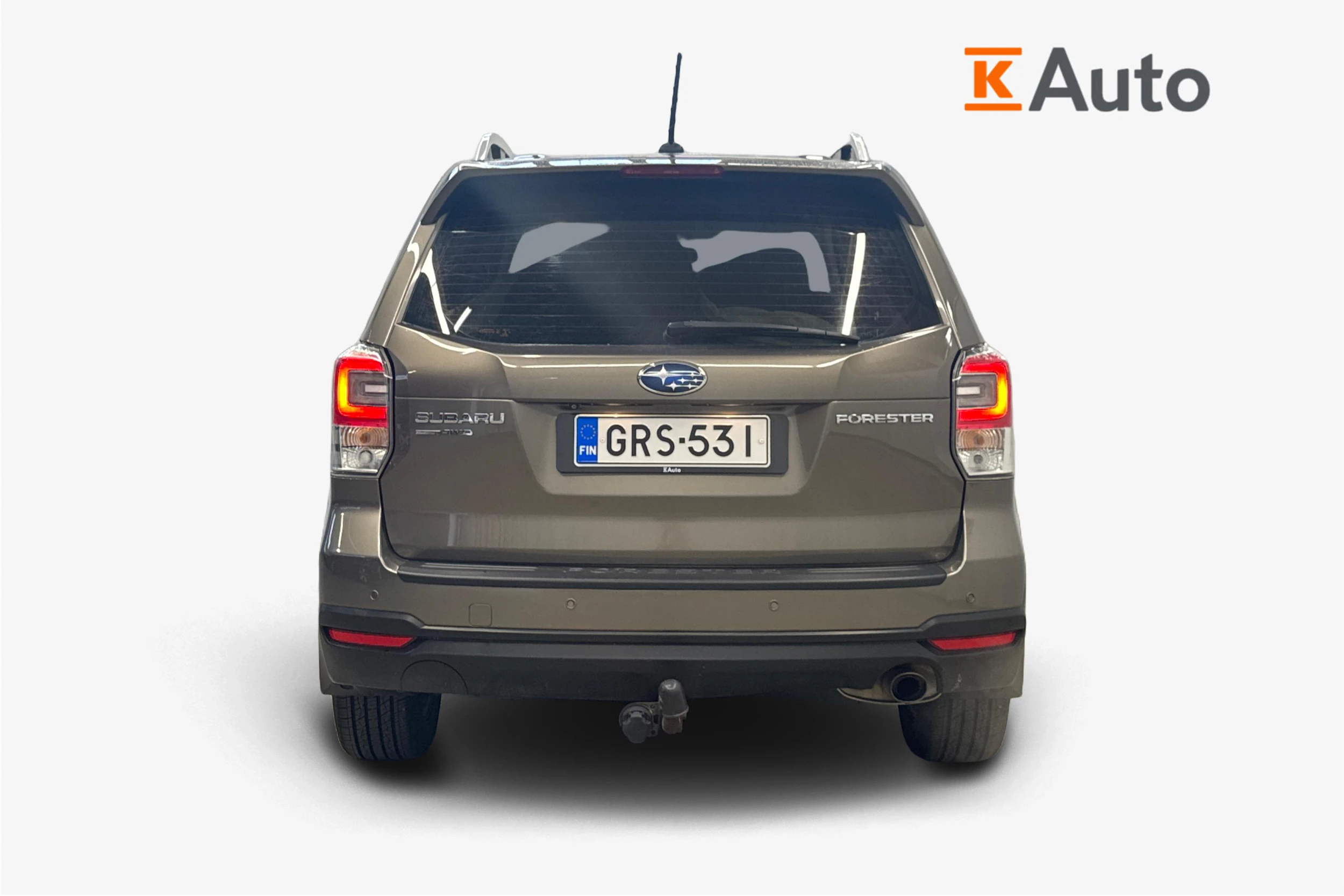 Ruskea (beige) Subaru Forester 2016 kuva 3.