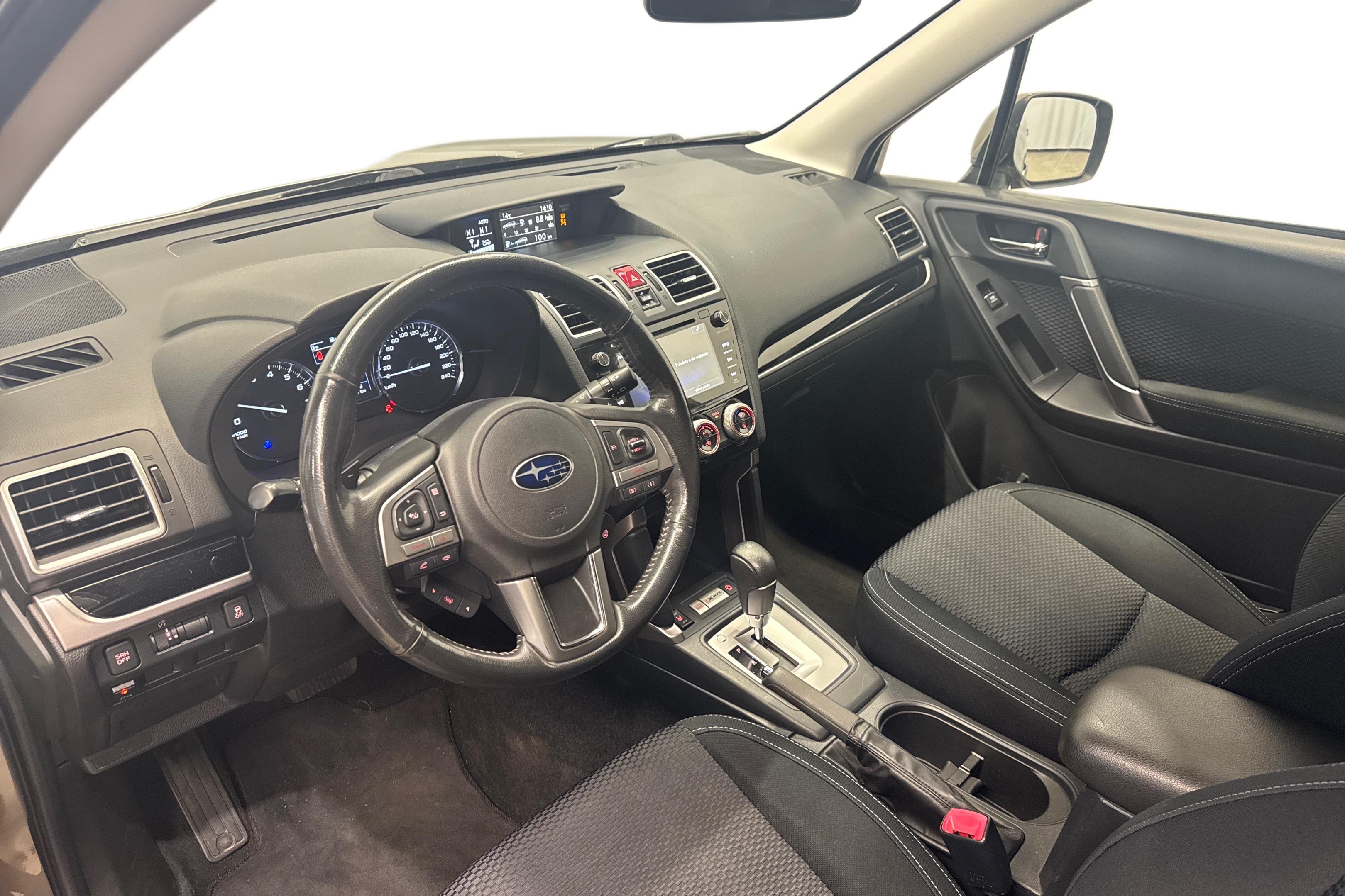 Subaru Forester Farmari (AC) 4ov 1995cm3 2016, kuva 6/27