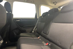 Ruskea (beige) Subaru Forester 2016 kuva 8.