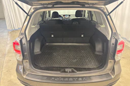Ruskea (beige) Subaru Forester 2016 kuva 11.