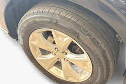Harmaa Subaru Forester 2016 kuva 9.