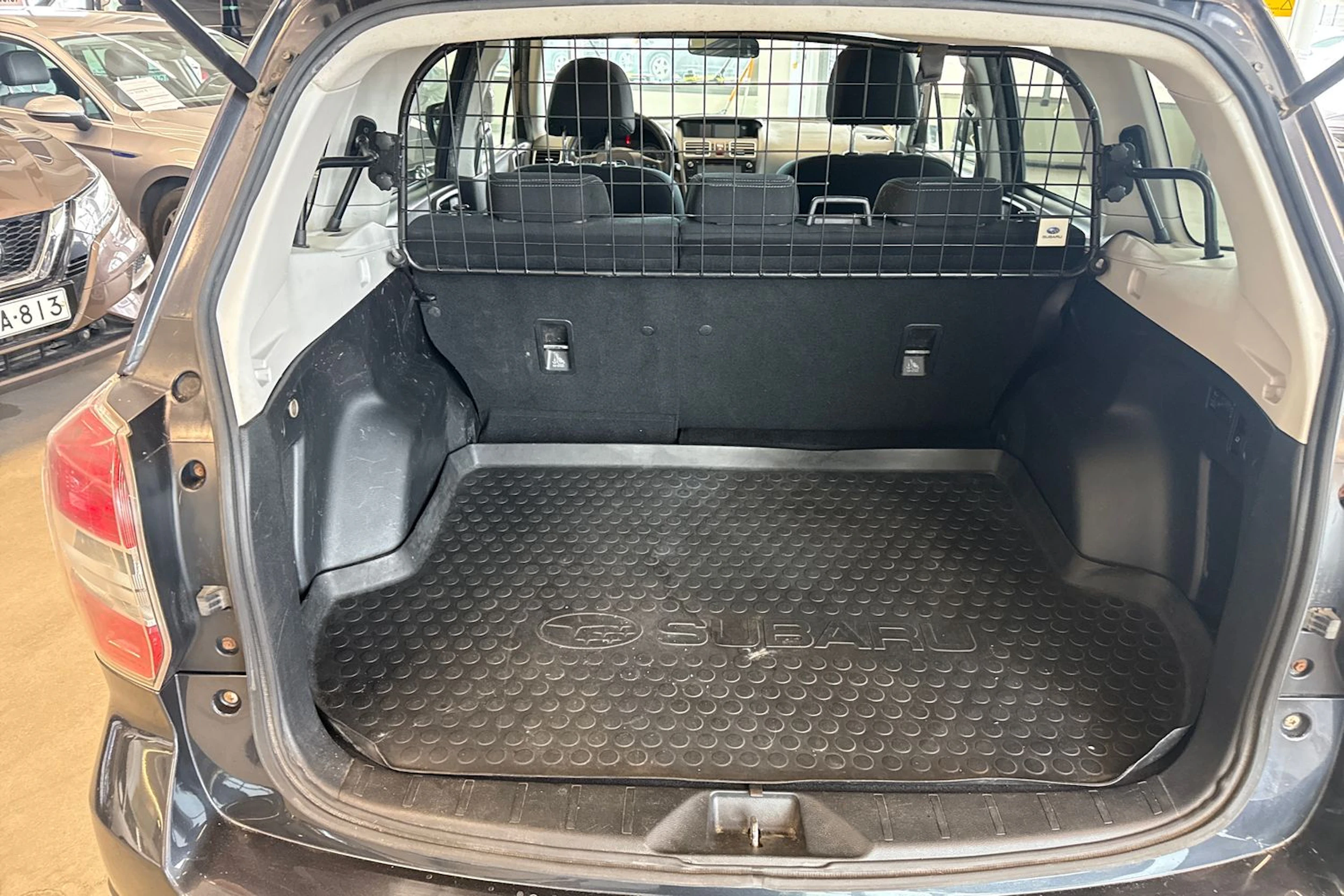 Harmaa Subaru Forester 2016 kuva 20.