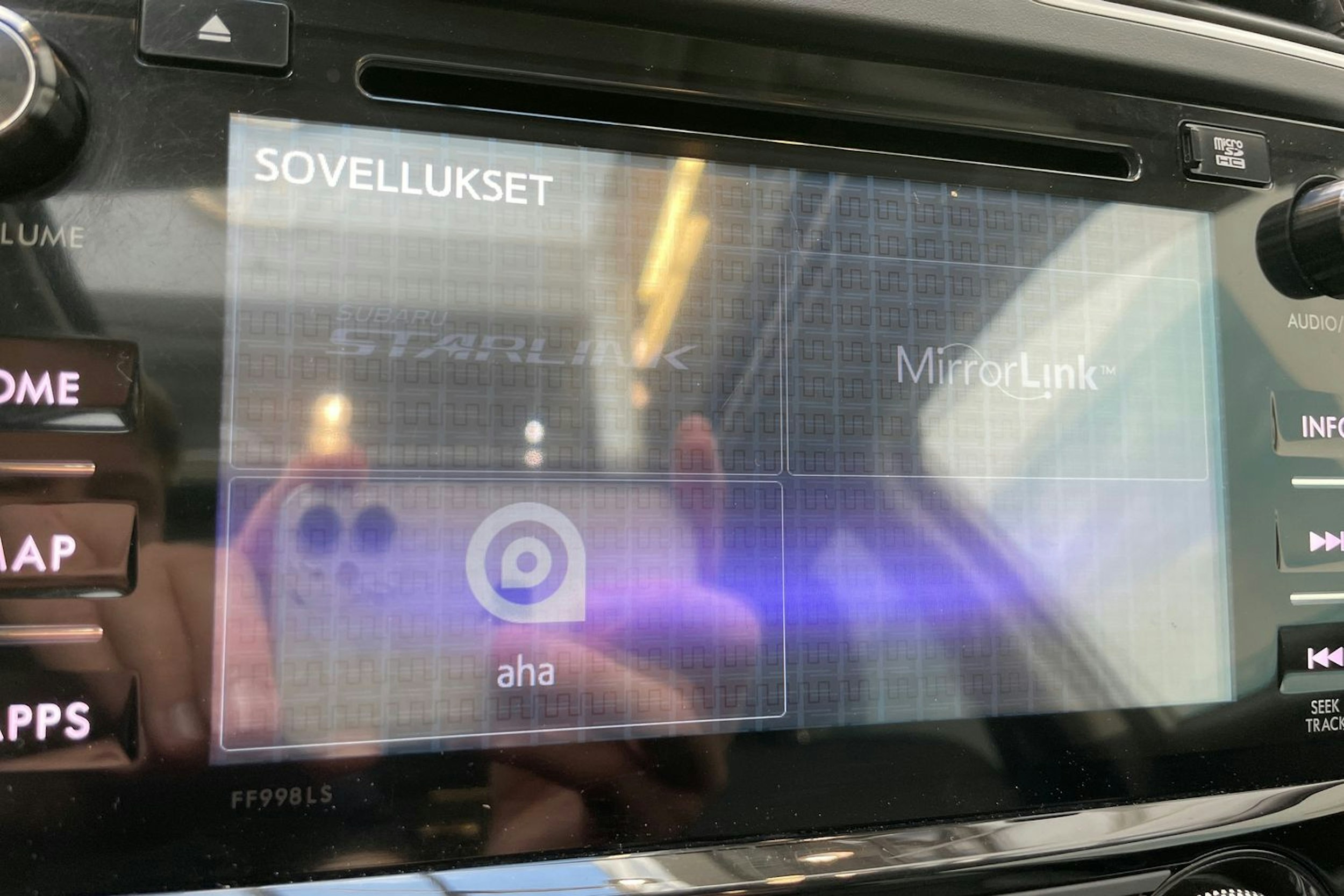valkoinen Subaru Forester 2016 kuva 24.