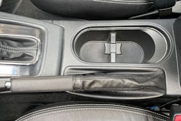 valkoinen Subaru Forester 2016 kuva 29.