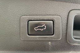 valkoinen Subaru Forester 2016 kuva 35.
