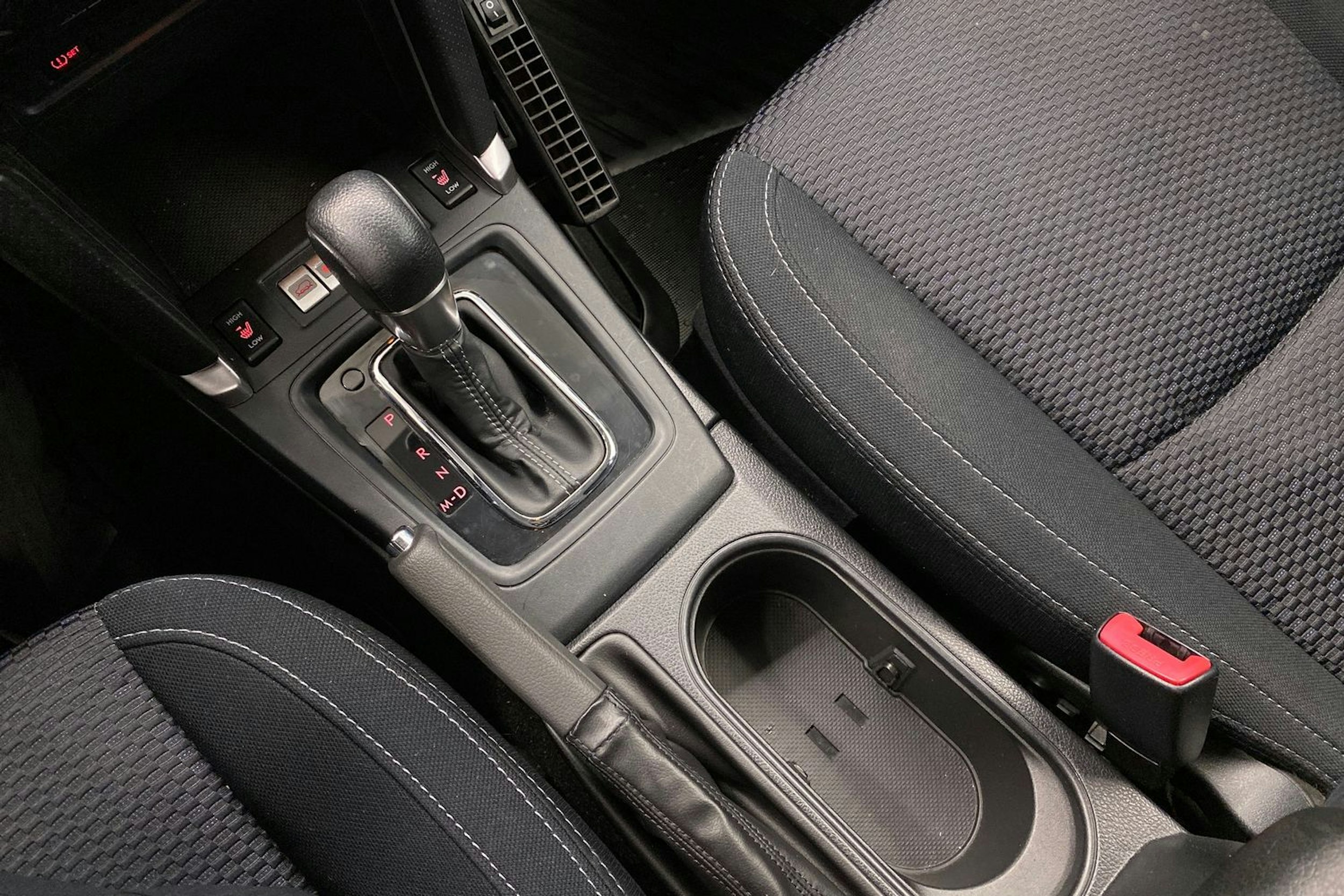 hopea Subaru Forester 2016 kuva 21.