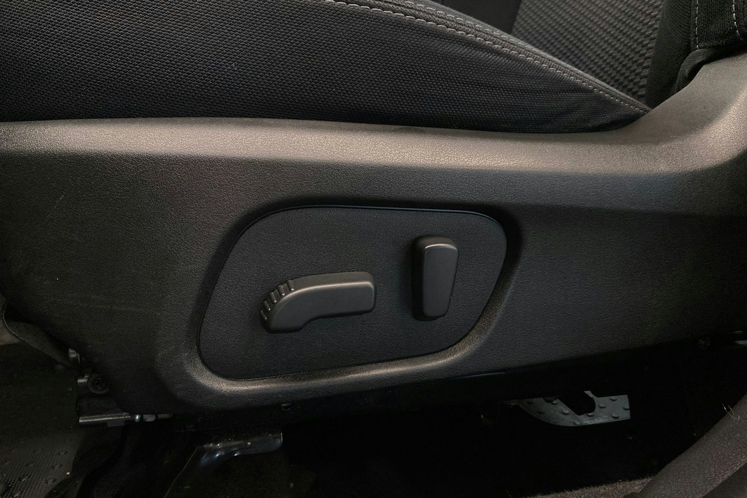 hopea Subaru Forester 2016 kuva 28.