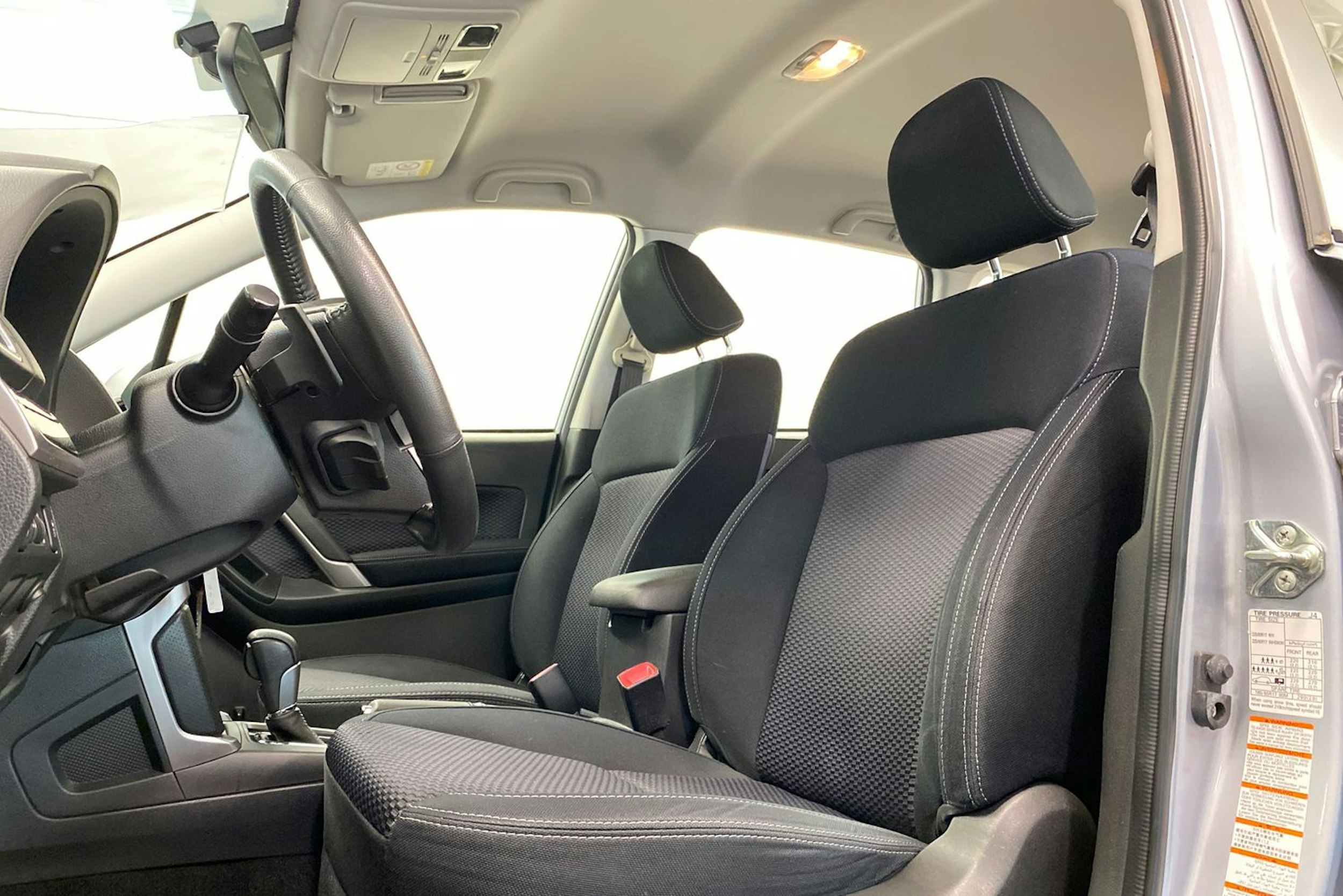 hopea Subaru Forester 2016 kuva 29.