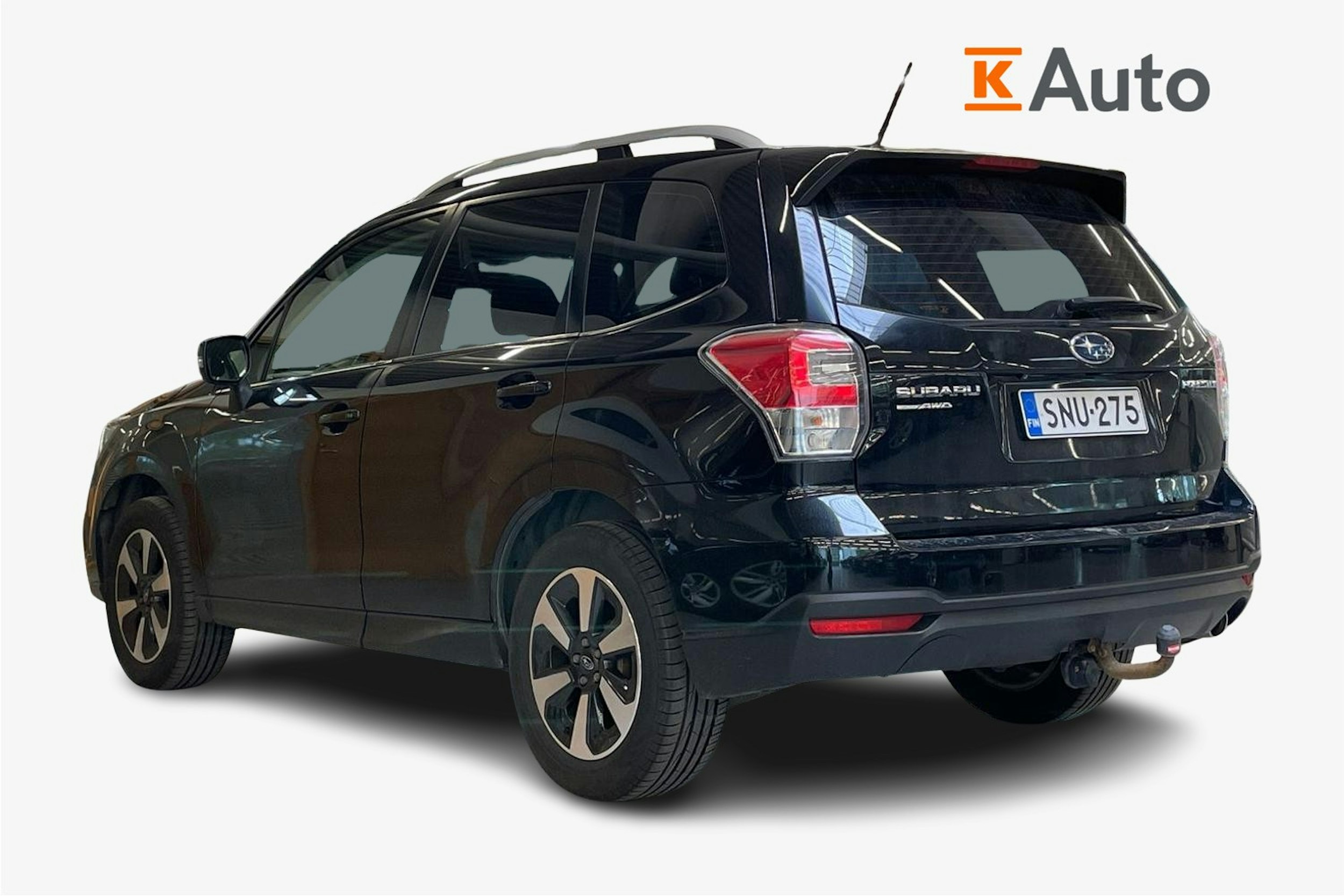 Musta Subaru Forester 2017 kuva 2.