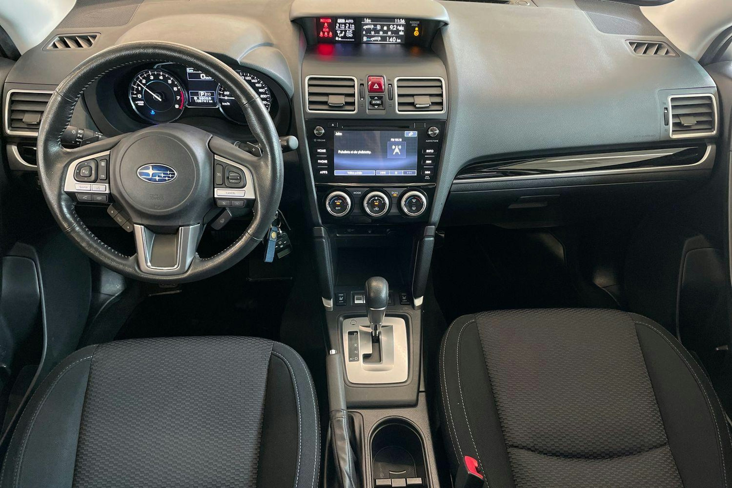 Musta Subaru Forester 2017 kuva 9.