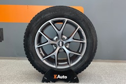 Musta Subaru Forester 2017 kuva 13.