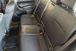Valkoinen Subaru Forester 2019 kuva 8.