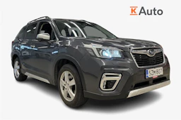 Harmaa Subaru Forester 2021 kuva 1.