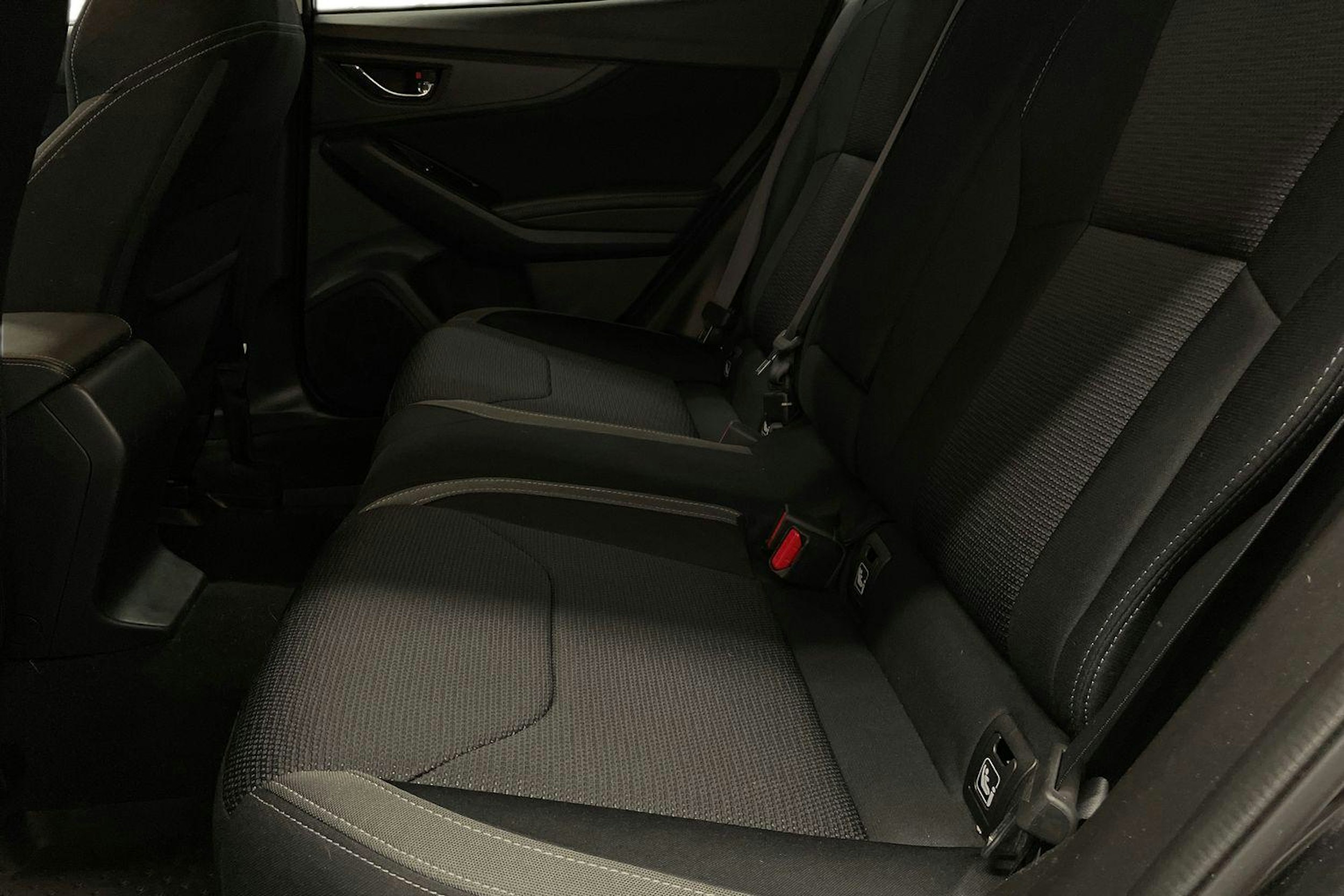 Harmaa Subaru Impreza 2019 kuva 10.