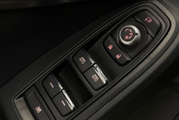 Harmaa Subaru Impreza 2019 kuva 14.