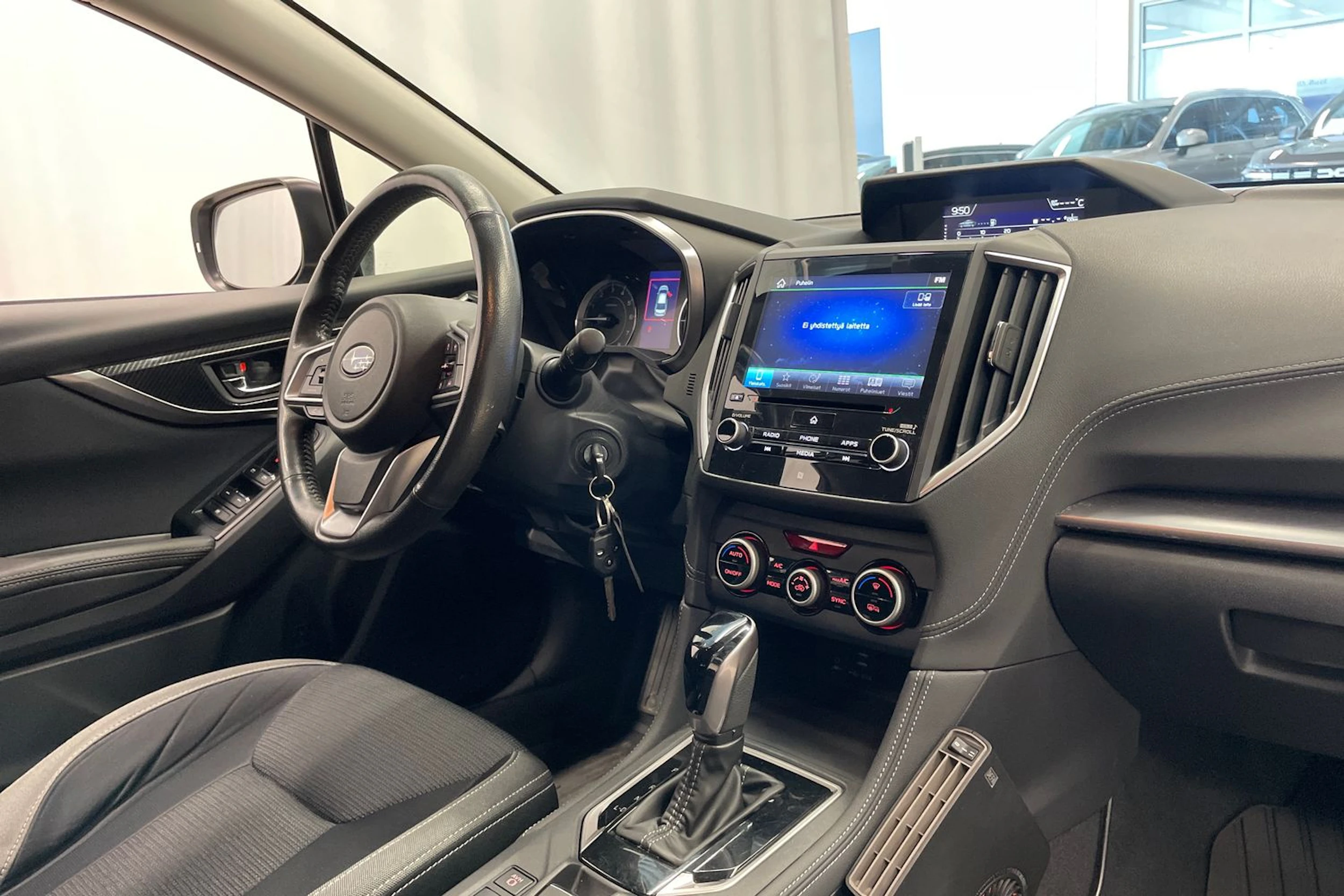 Harmaa Subaru Impreza 2019 kuva 29.