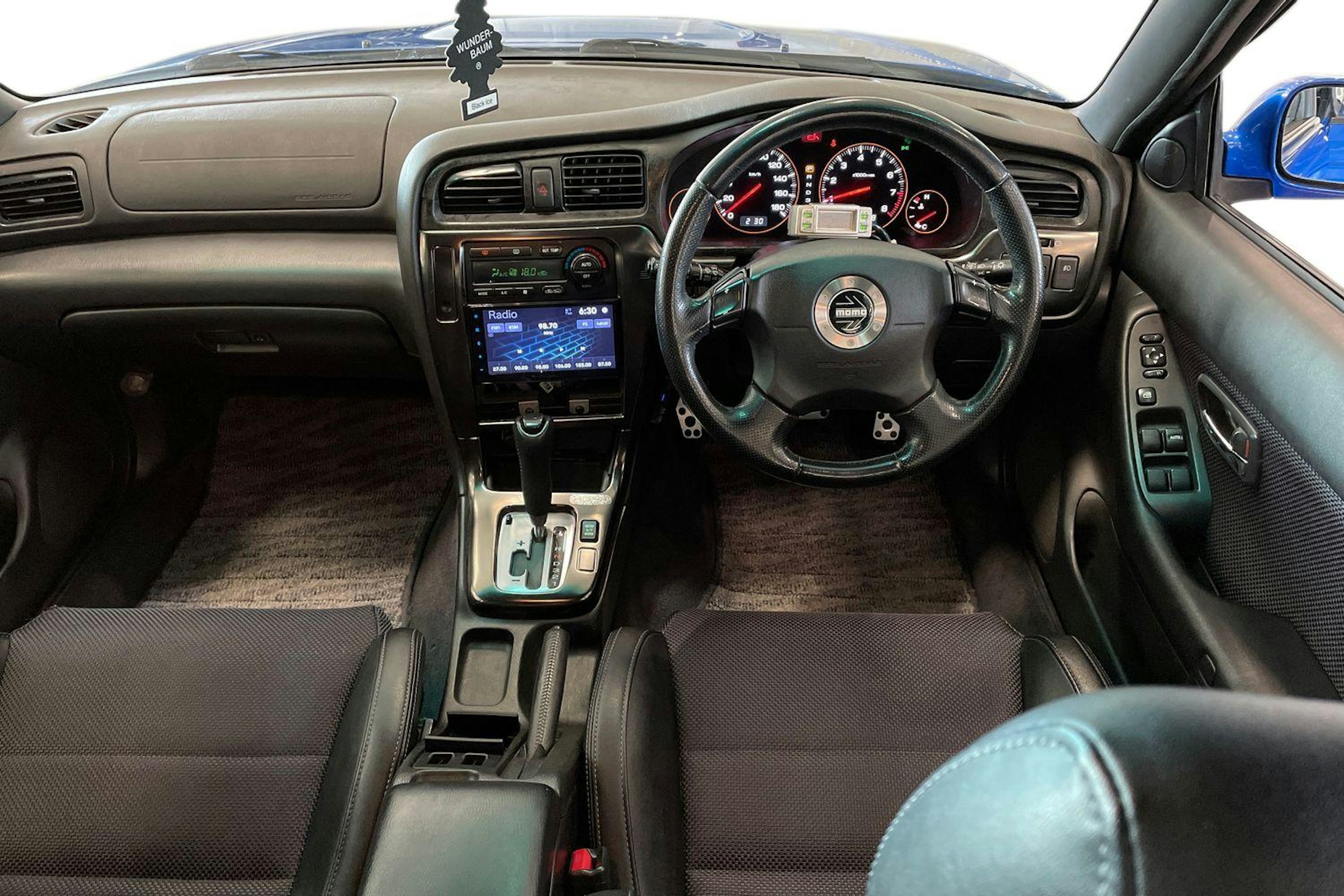sininen Subaru Legacy 2003 kuva 9.