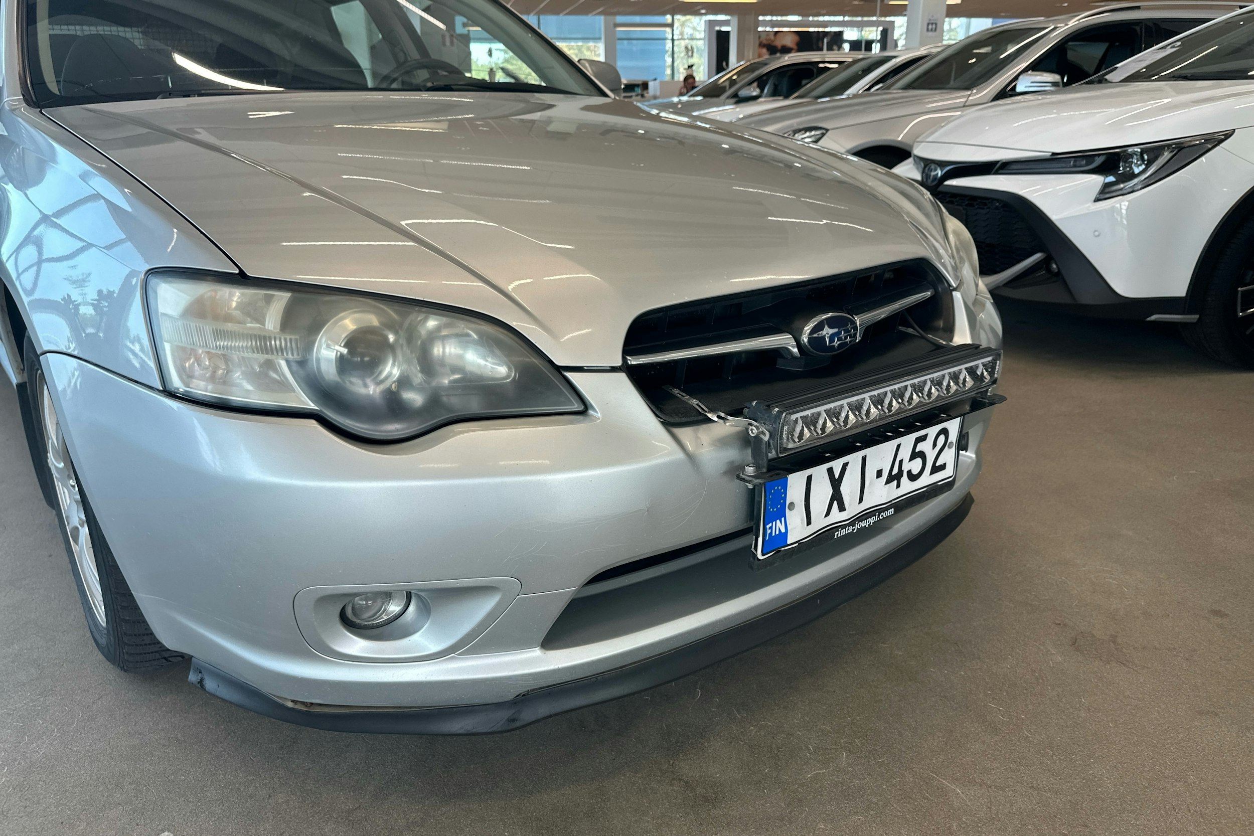 hopea Subaru Legacy 2006 kuva 16.