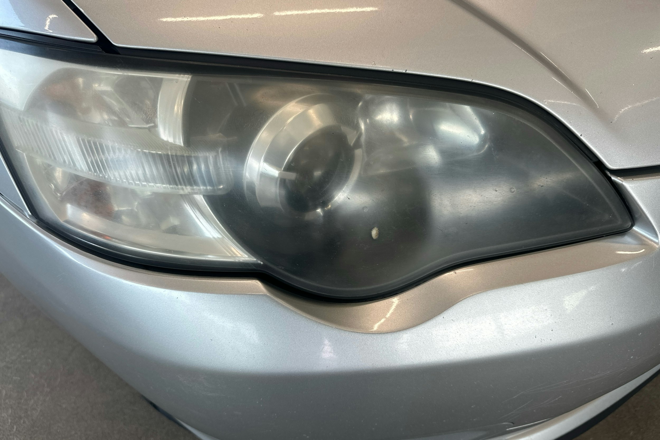 hopea Subaru Legacy 2006 kuva 17.