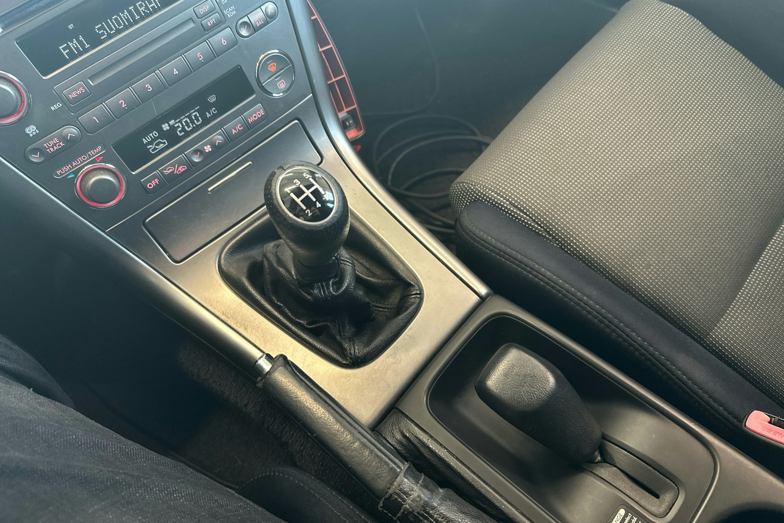 hopea Subaru Legacy 2006 kuva 24.