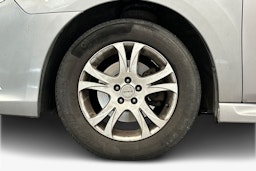 hopea Subaru Legacy 2010 kuva 11.
