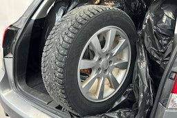 hopea Subaru Legacy 2010 kuva 14.