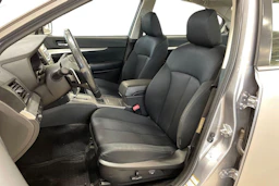 hopea Subaru Legacy 2010 kuva 8.