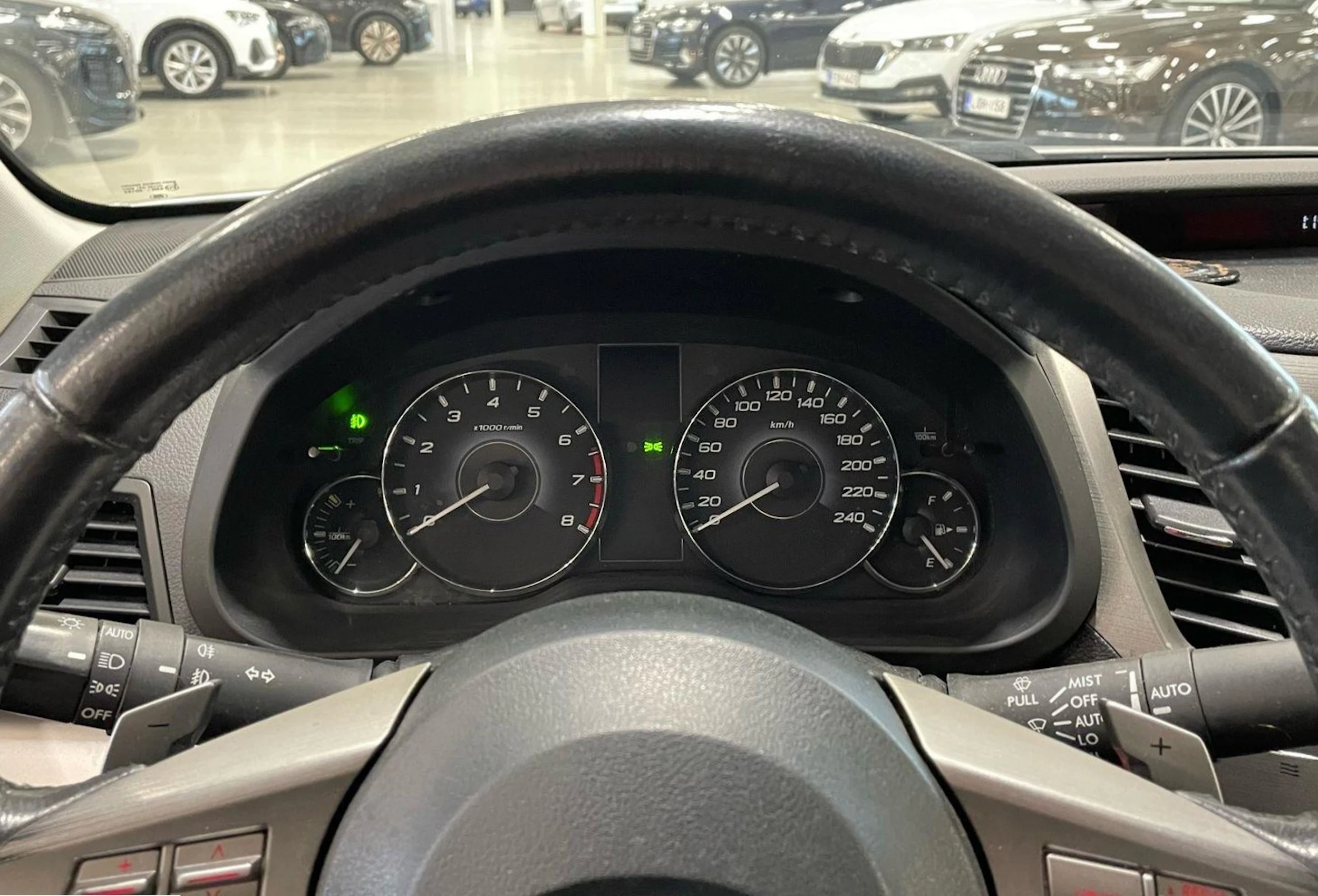 hopea Subaru Legacy 2010 kuva 19.