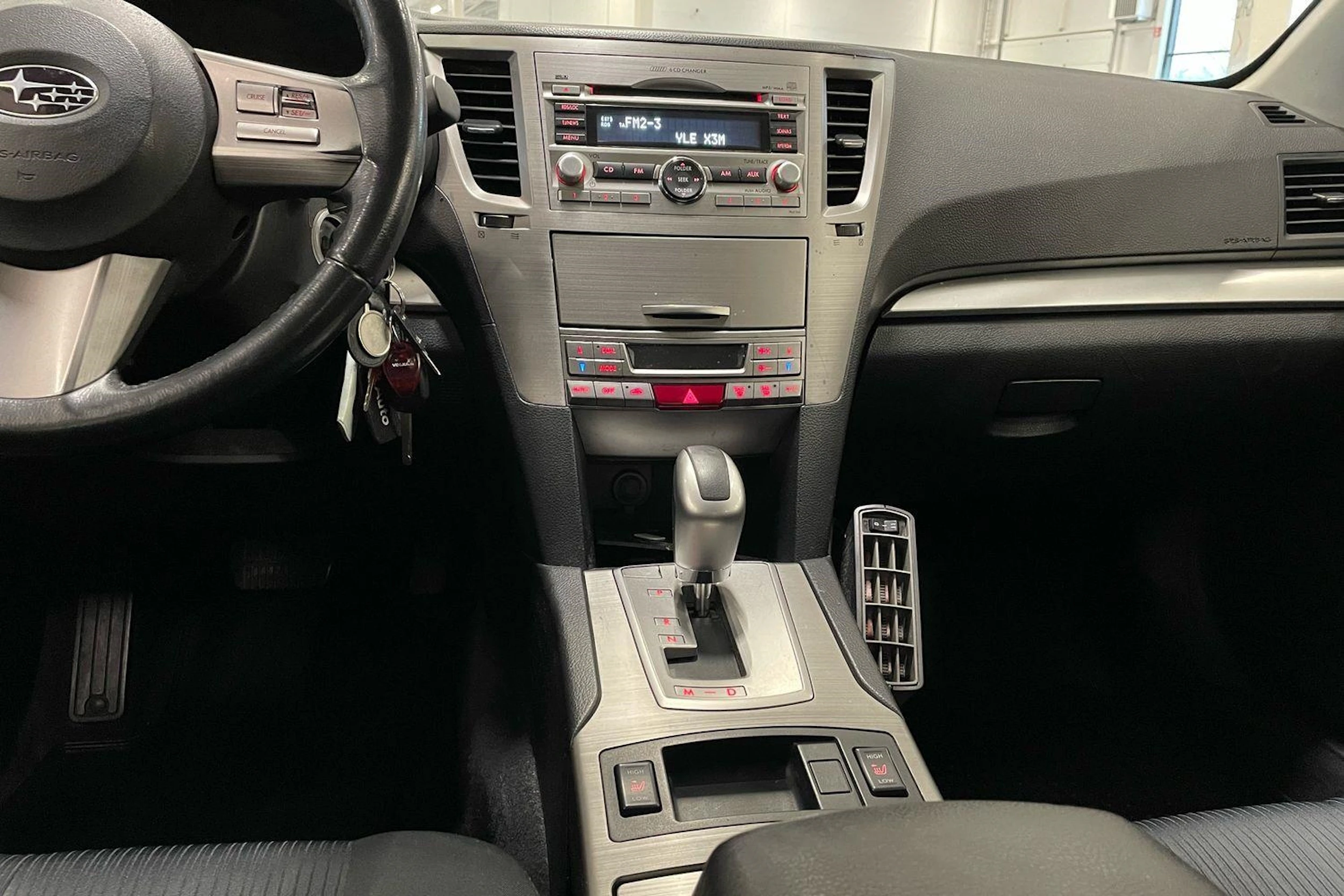 hopea Subaru Legacy 2010 kuva 21.