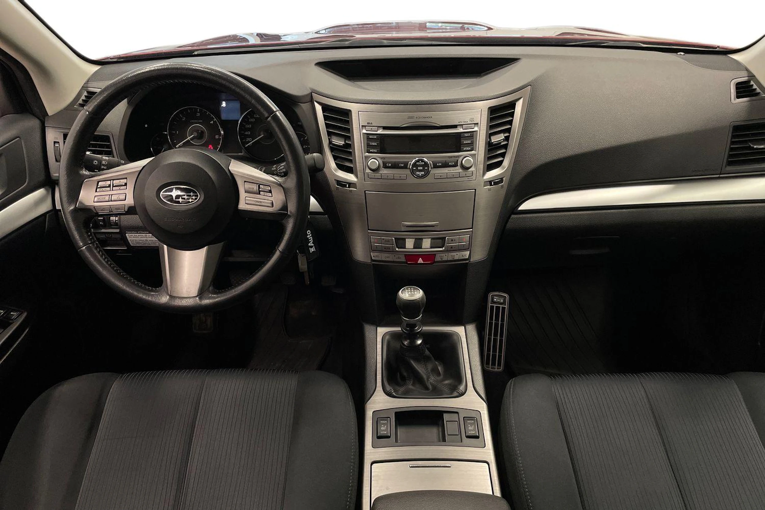 Punainen Subaru LEGACY 2011 kuva 7.
