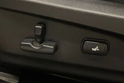 Punainen Subaru LEGACY 2011 kuva 12.