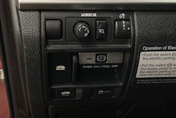 Punainen Subaru LEGACY 2011 kuva 13.