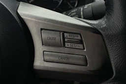 Punainen Subaru LEGACY 2011 kuva 16.