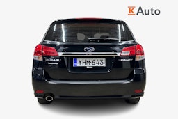 Musta Subaru LEGACY 2011 kuva 3.