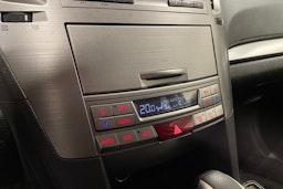 Hopea Subaru LEGACY 2012 kuva 20.