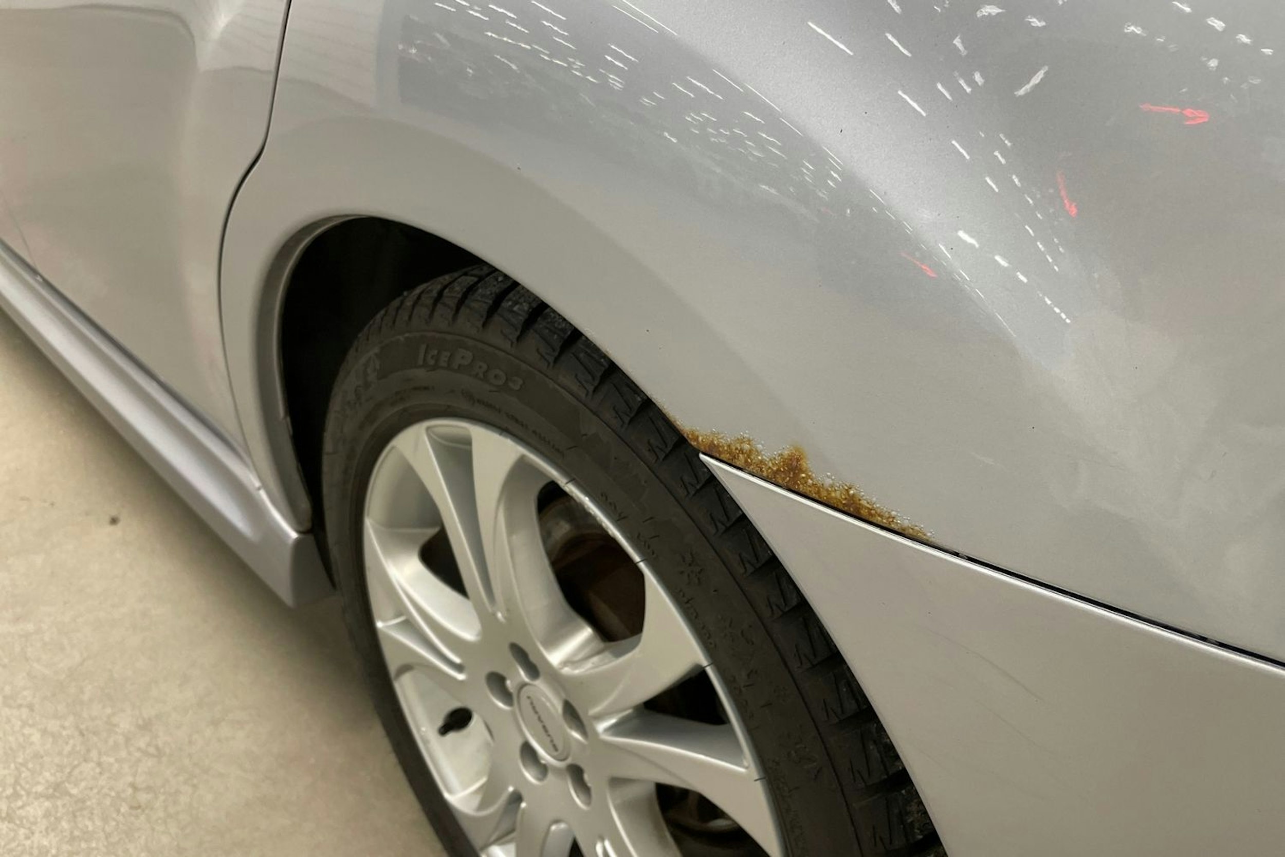 Hopea Subaru LEGACY 2012 kuva 26.