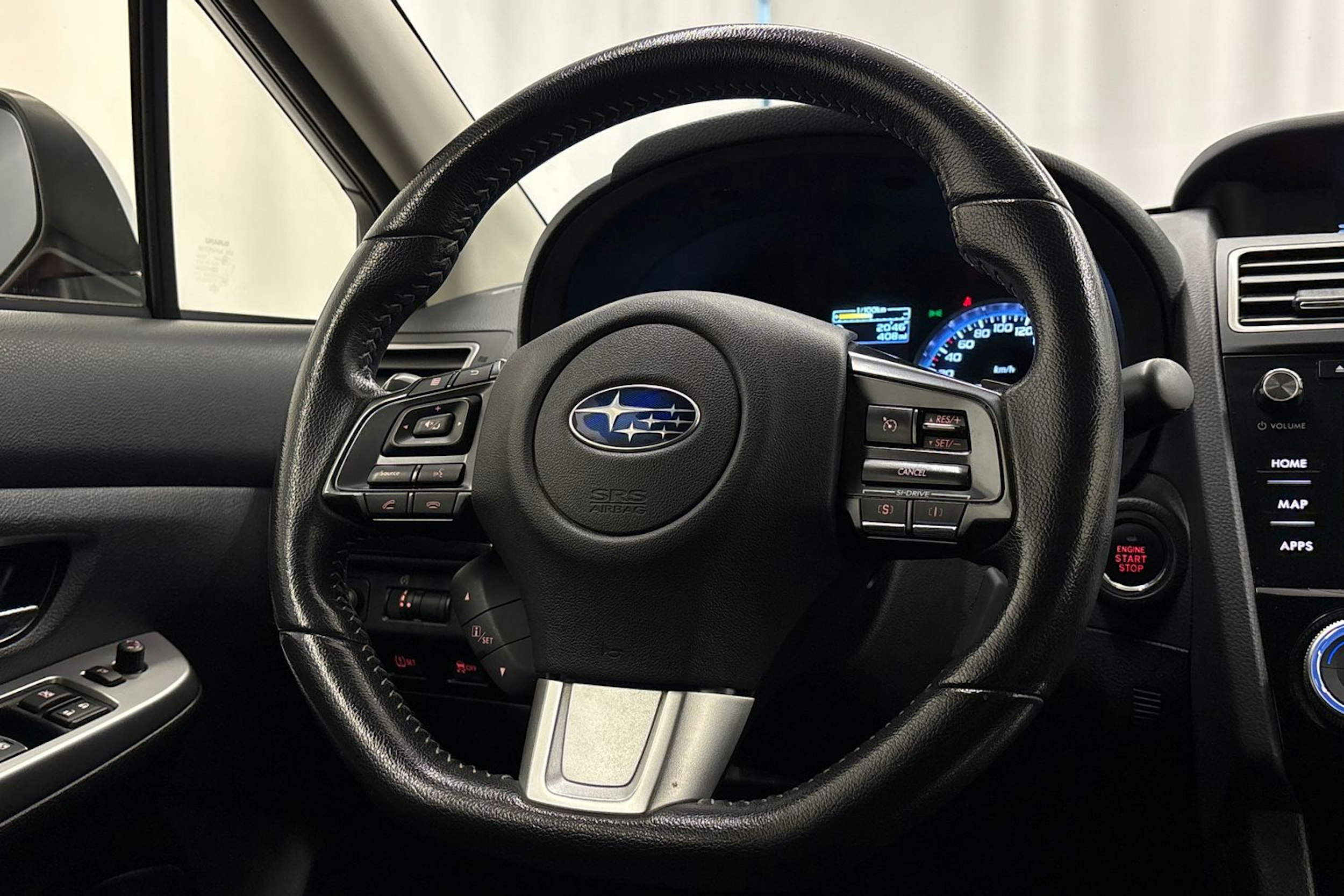 punainen Subaru Levorg 2016 kuva 14.