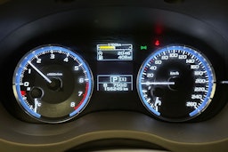 punainen Subaru Levorg 2016 kuva 17.