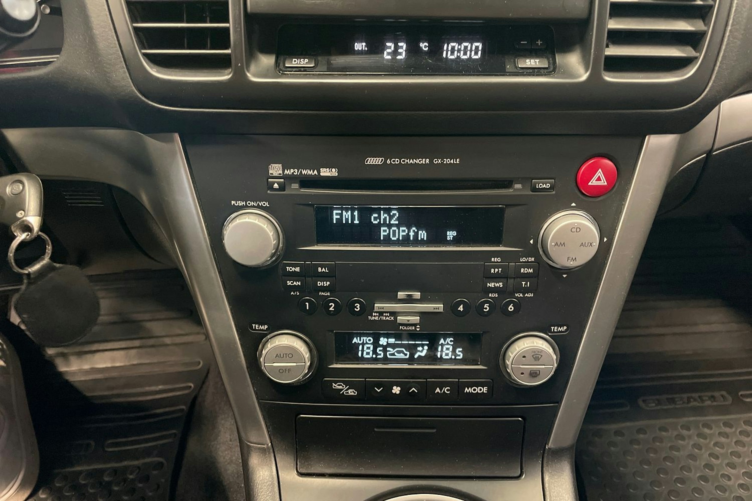 Harmaa Subaru Outback 2008 kuva 18.