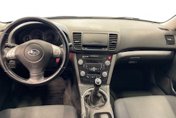 valkoinen Subaru Outback 2009 kuva 8.