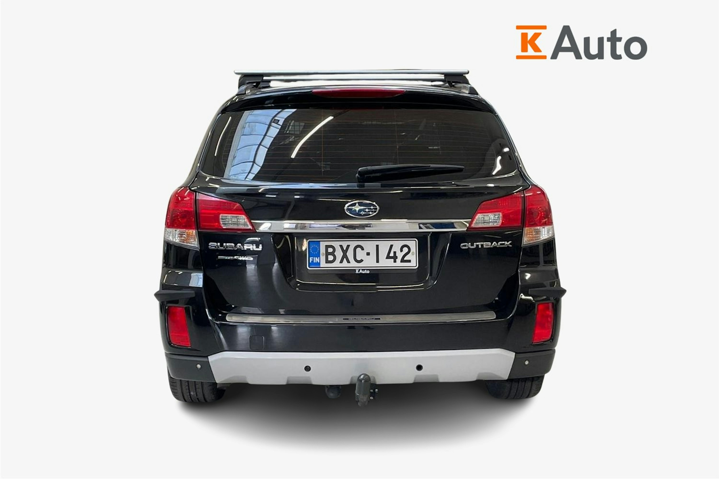 musta Subaru Outback 2011 kuva 3.