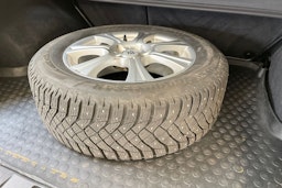 musta Subaru Outback 2011 kuva 15.