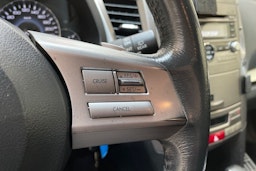 musta Subaru Outback 2011 kuva 24.