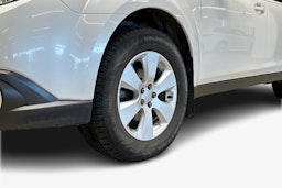 valkoinen Subaru Outback 2012 kuva 7.
