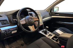 Musta Subaru Outback 2012 kuva 3.