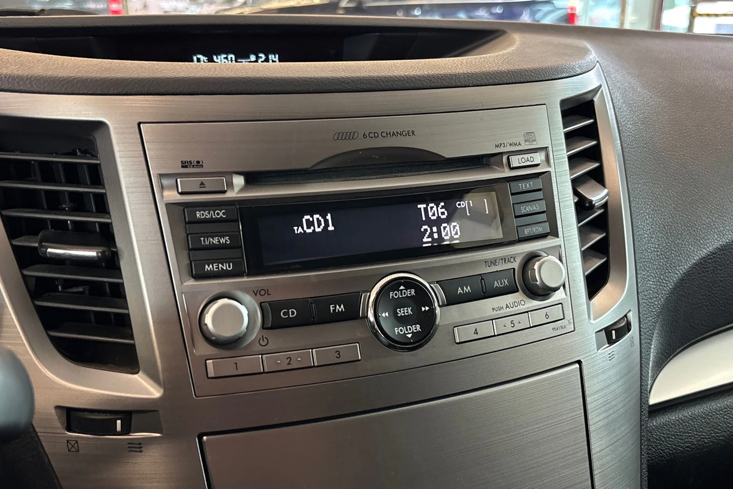 Musta Subaru Outback 2012 kuva 14.