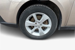 harmaa Subaru Outback 2013 kuva 11.