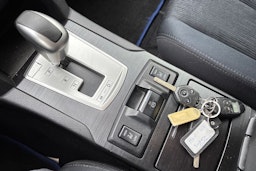 harmaa Subaru Outback 2013 kuva 23.