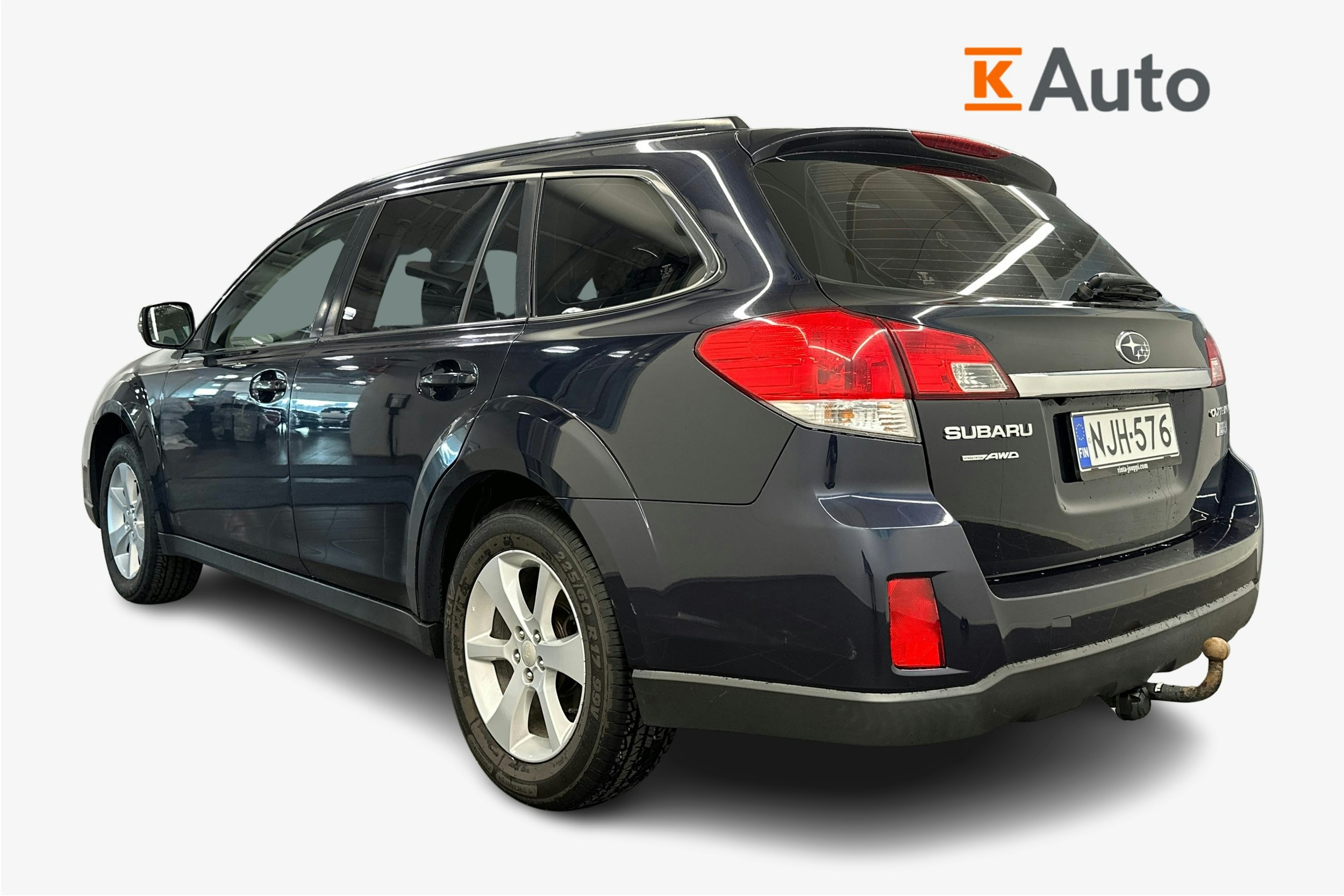 Harmaa Subaru Outback 2013 kuva 2.