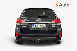 Harmaa Subaru Outback 2013 kuva 3.